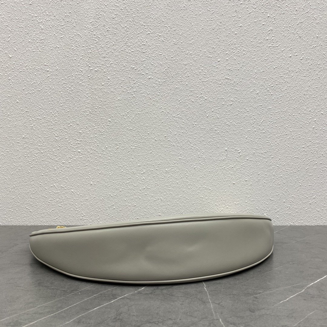 1:1 Replica Celine Large Ava Chain Grey For Women 13in/33cm - Image 4