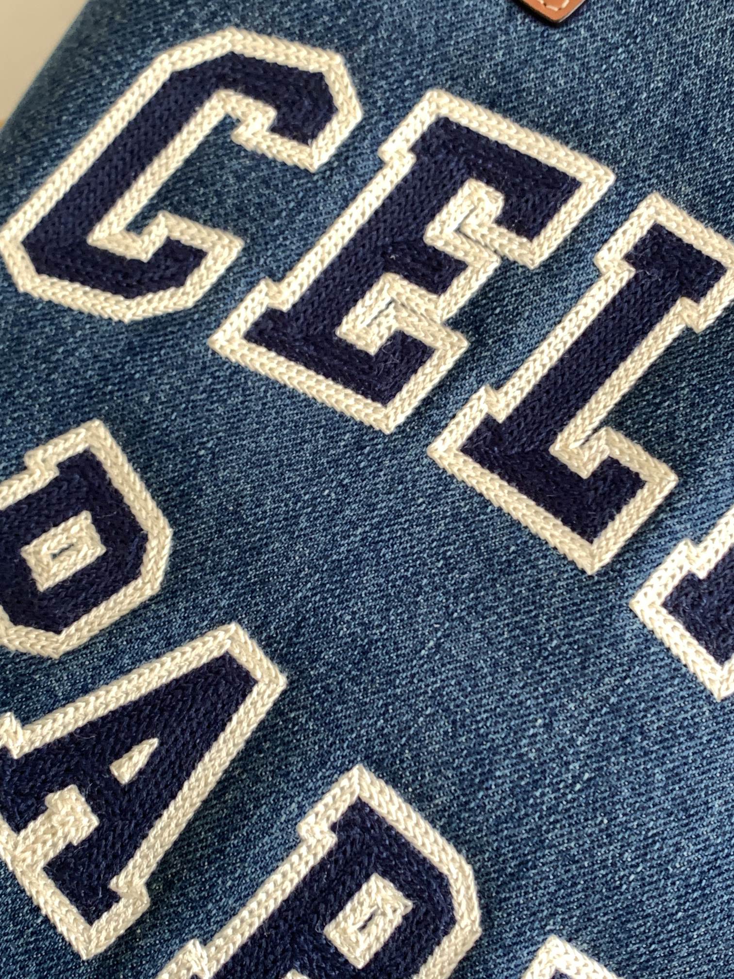 1:1 Replica Celine Large Couffin In Denim With Celine Paris Navy / Tan For Women 26in/67cm 196262EF6.07AT - Image 2