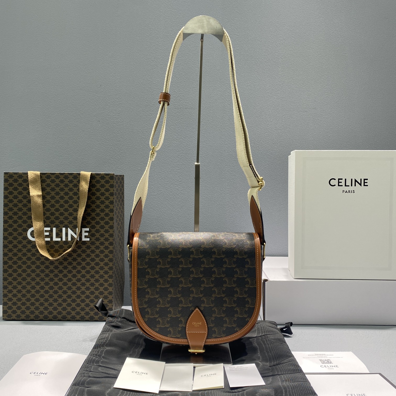 1:1 Replica Celine Large Strap Folco Bag In Triomphe Canvas Brown For Women 9in/22cm 196932BZJ.04LU