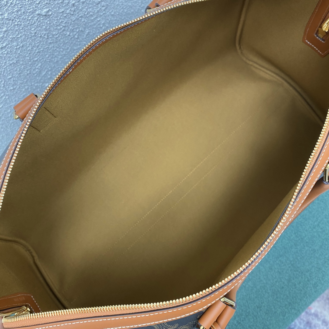 1:1 Replica Celine Large Voyage Bag In Triomphe Canvas With Celine Print Tan For Women 20in/50cm 191472BZK.04LU - Image 9