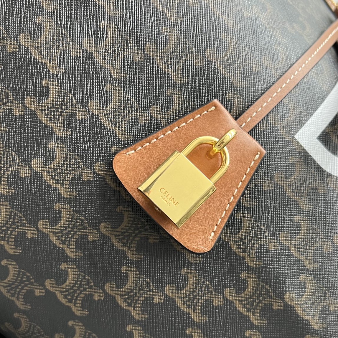 1:1 Replica Celine Large Voyage Bag In Triomphe Canvas With Celine Print Tan For Women 20in/50cm 191472BZK.04LU - Image 5