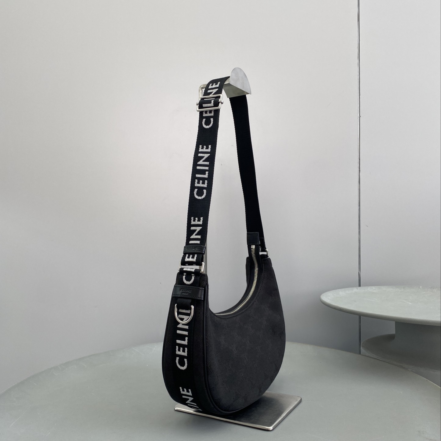 1:1 Replica Celine Medium Ava Bag With Celine Strap Black For Women 9in/23cm 196962DLM.38SI - Image 7