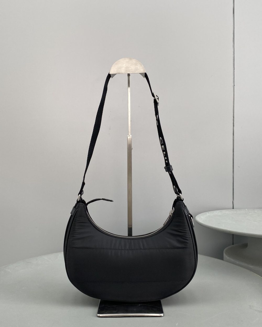 1:1 Replica Celine Medium Ava Bag With Celine Strap In Quilted Nylon Black For Women 9in/23cm 196972DLI.38SI