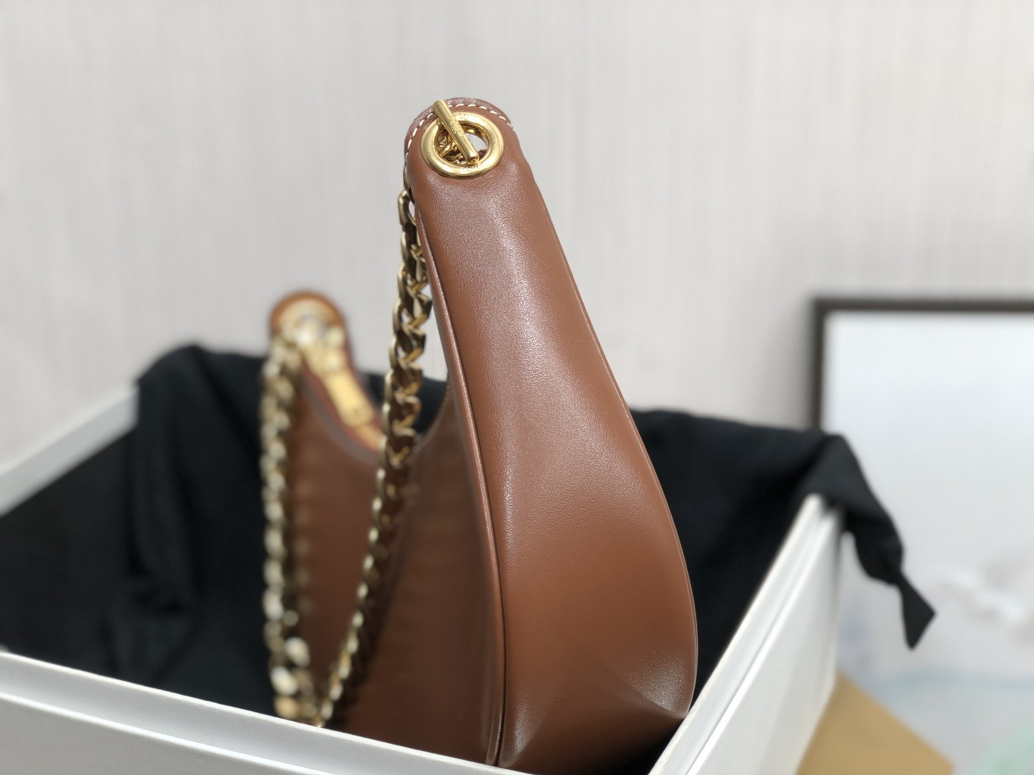 1:1 Replica Celine Medium Ava Chain Brown For Women 10in/25cm 199583DGQ.04LU - Image 6