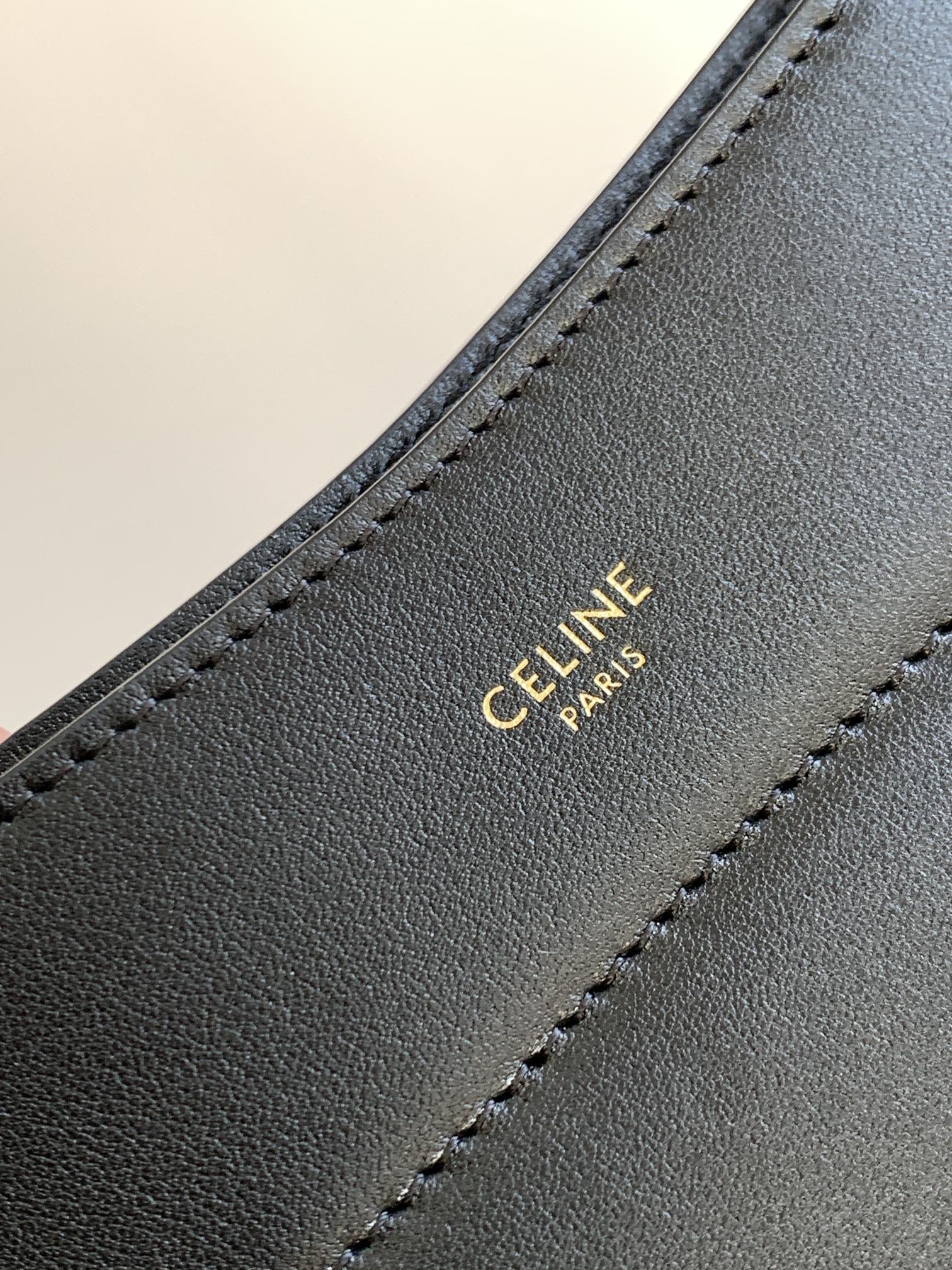 1:1 Replica Celine Medium Cabas Bourgeois Black For Women 18in/45cm - Image 7