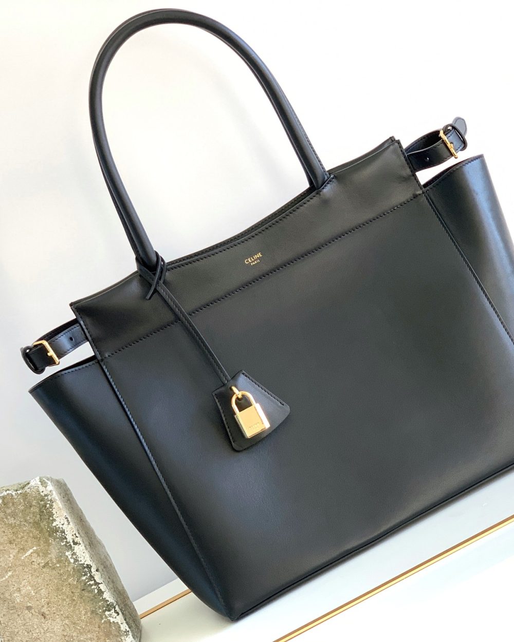 1:1 Replica Celine Medium Cabas Bourgeois Black For Women 18in/45cm