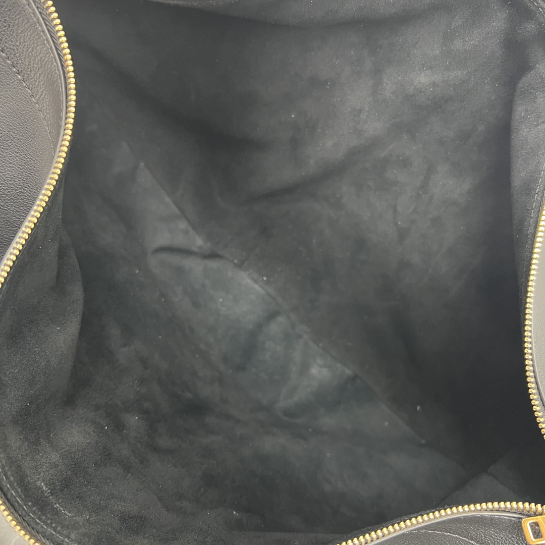 1:1 Replica Celine Medium Leandre Bag In Supple Black For Women 14in/35cm 197263DV7.38NO - Image 4