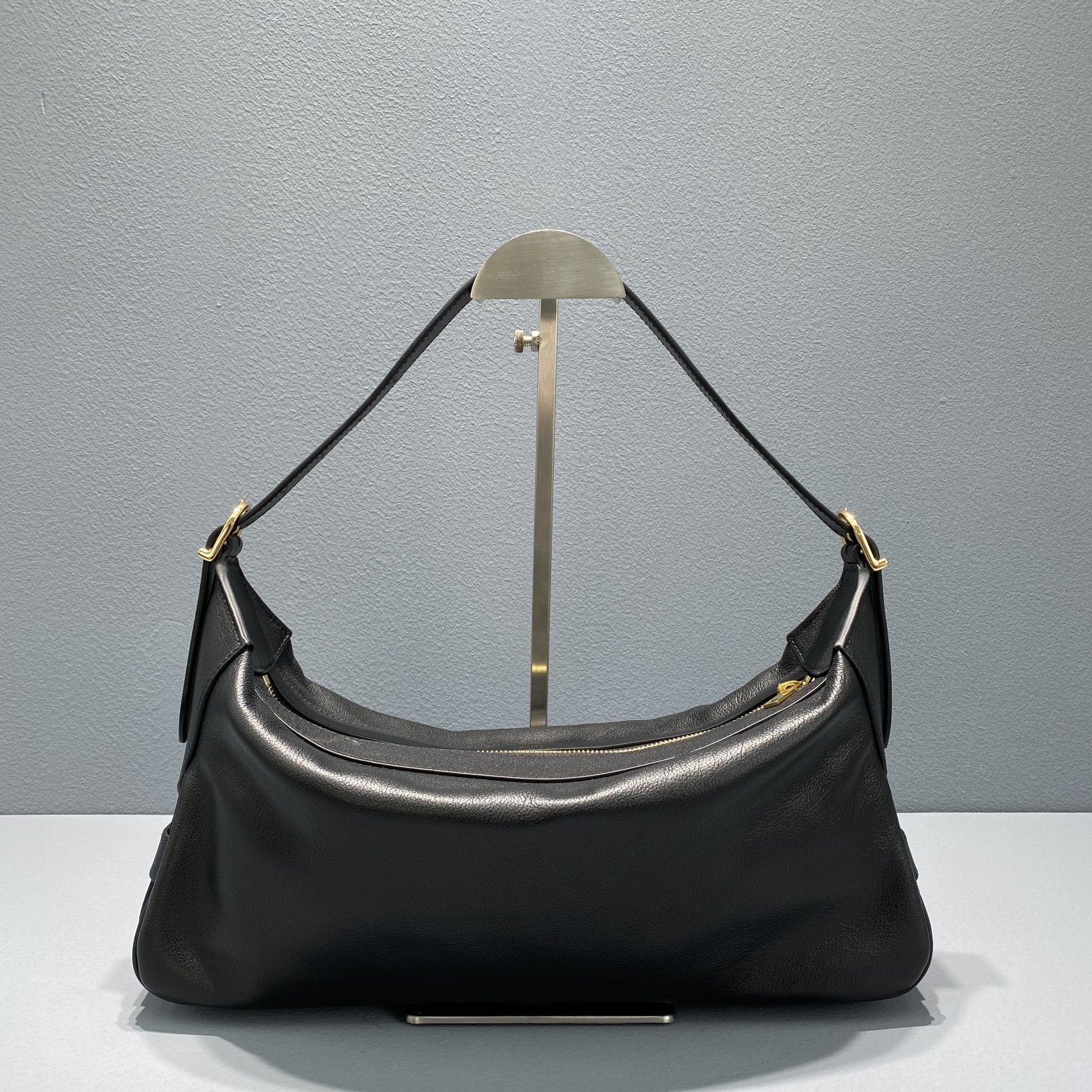 1:1 Replica Celine Medium Romy In Supple Black For Women 13in/34cm - Image 3