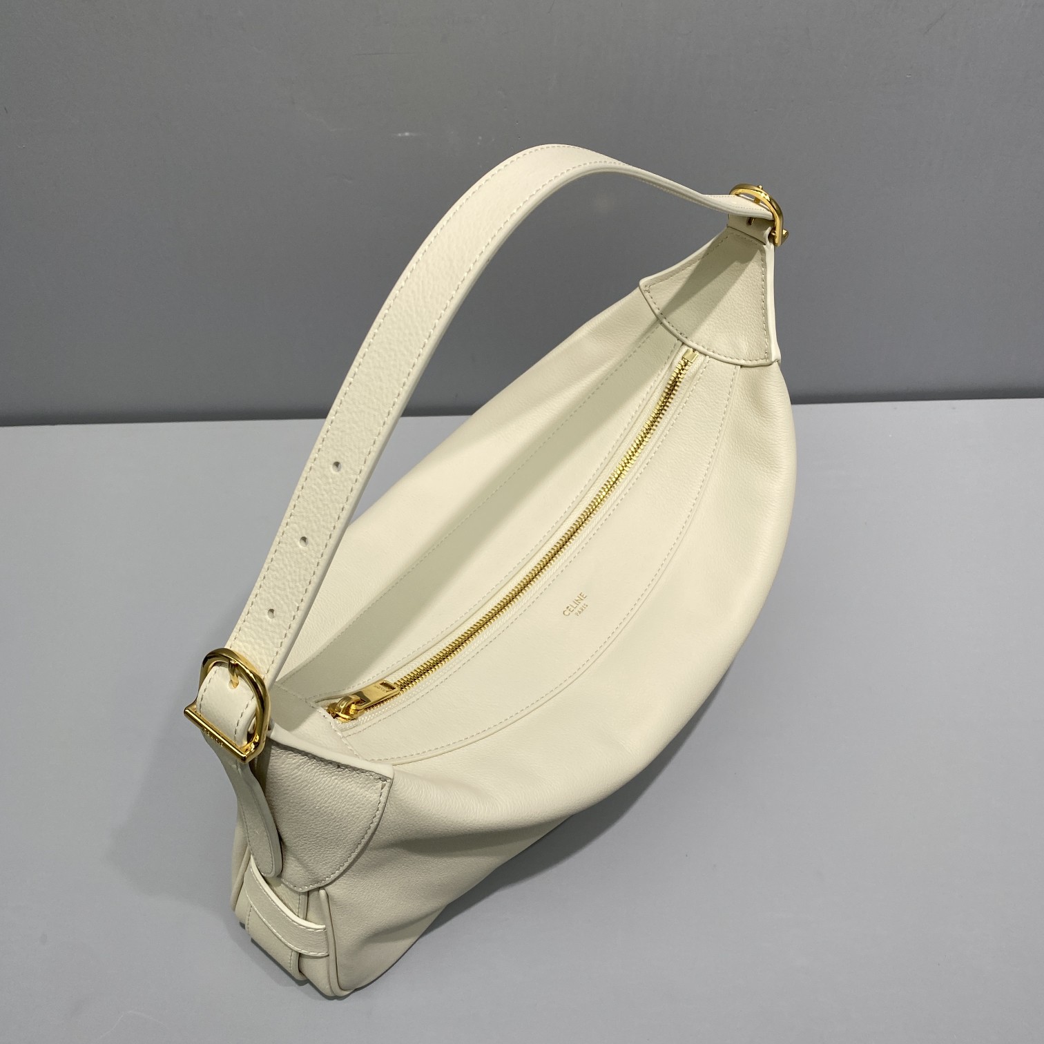 1:1 Replica Celine Medium Romy In Supple White For Women 13in/34cm 197443DPJ.01RC - Image 7