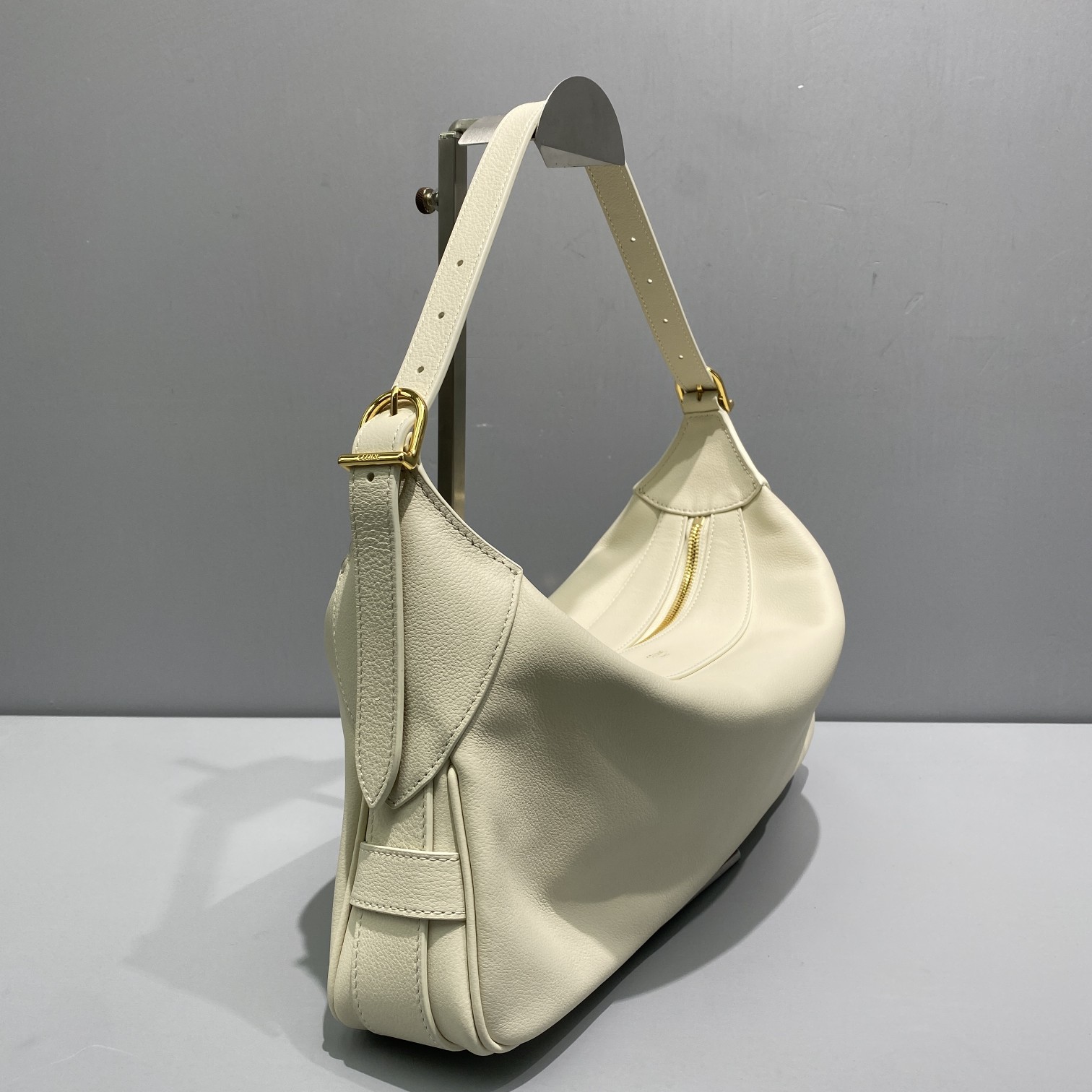 1:1 Replica Celine Medium Romy In Supple White For Women 13in/34cm 197443DPJ.01RC - Image 6