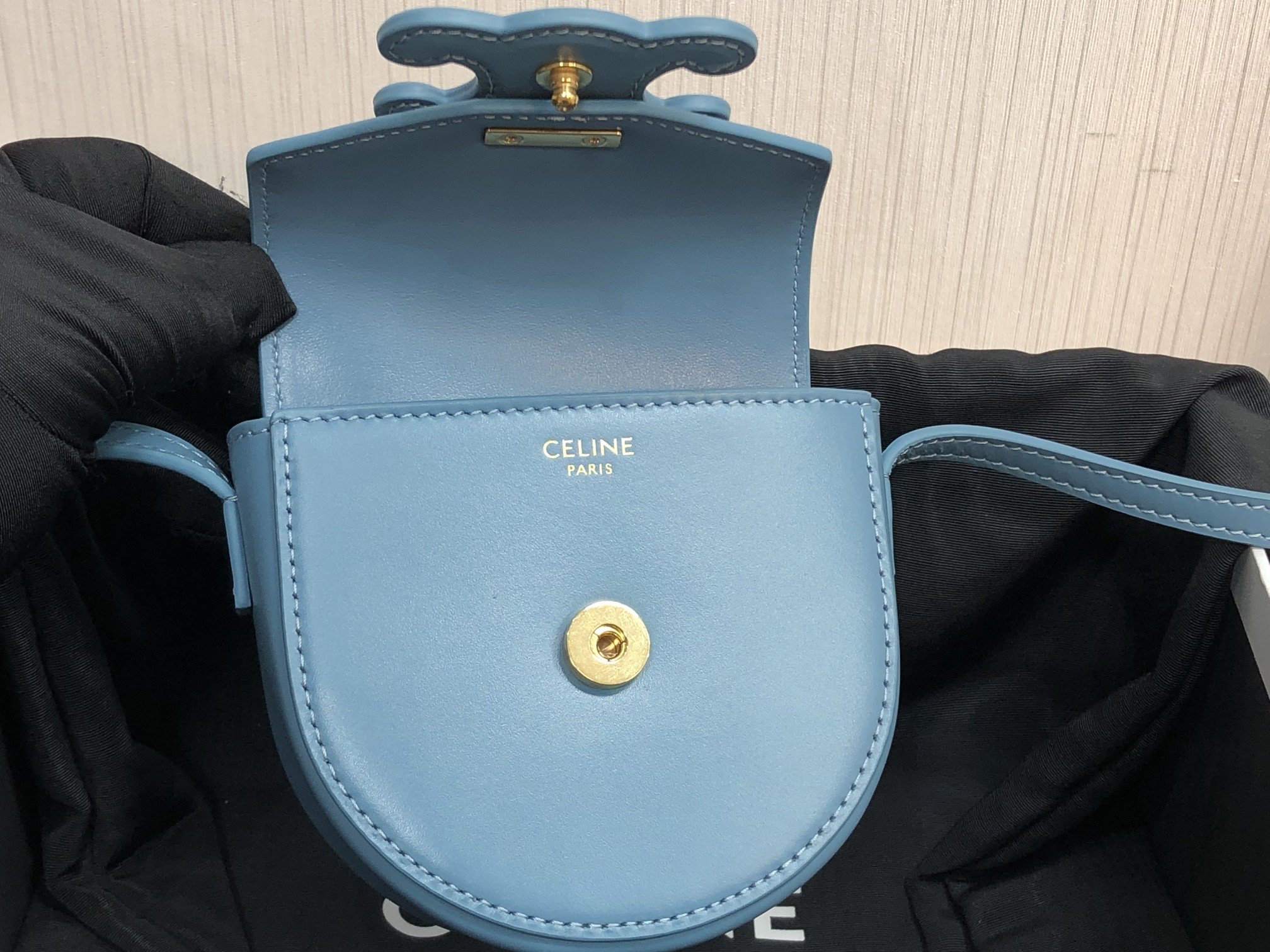 1:1 Replica Celine Mini Besace Cuir Triomphe Demin For Women 4in/11cm 10J303DPQ.07DD - Image 6