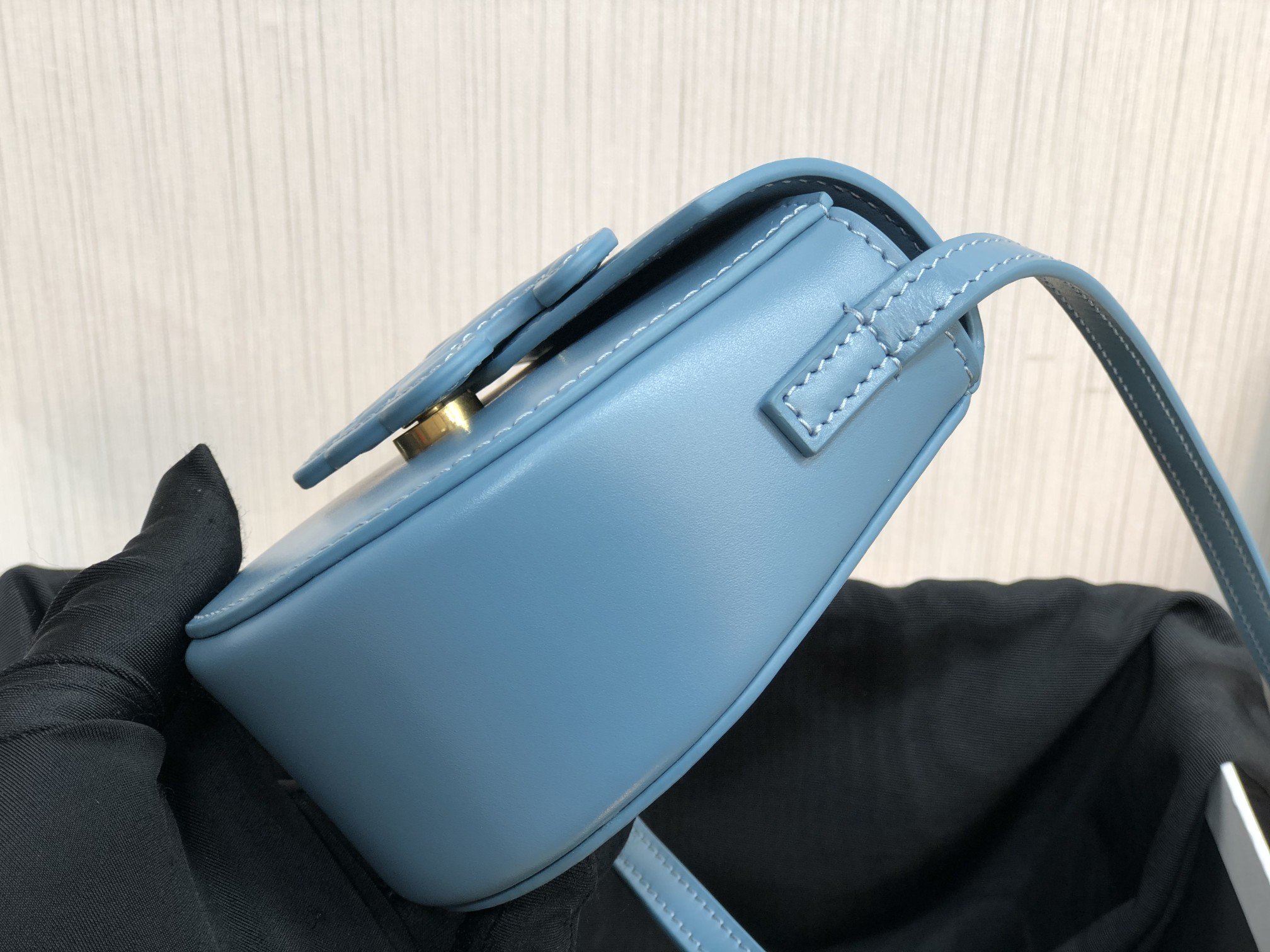 1:1 Replica Celine Mini Besace Cuir Triomphe Demin For Women 4in/11cm 10J303DPQ.07DD - Image 5