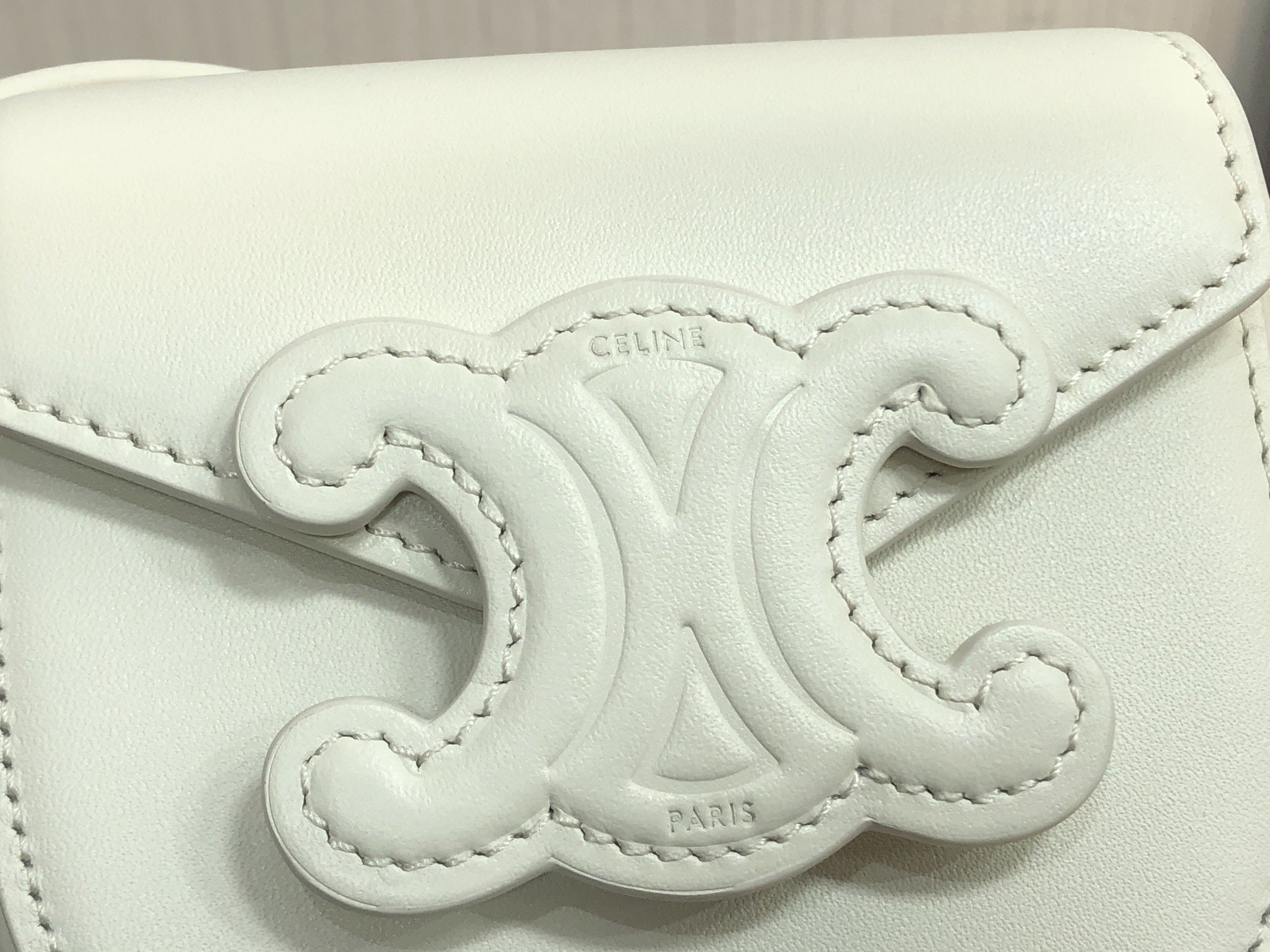 1:1 Replica Celine Mini Besace Cuir Triomphe White For Women 4in/11cm 10J303DPQ.01BC - Image 7