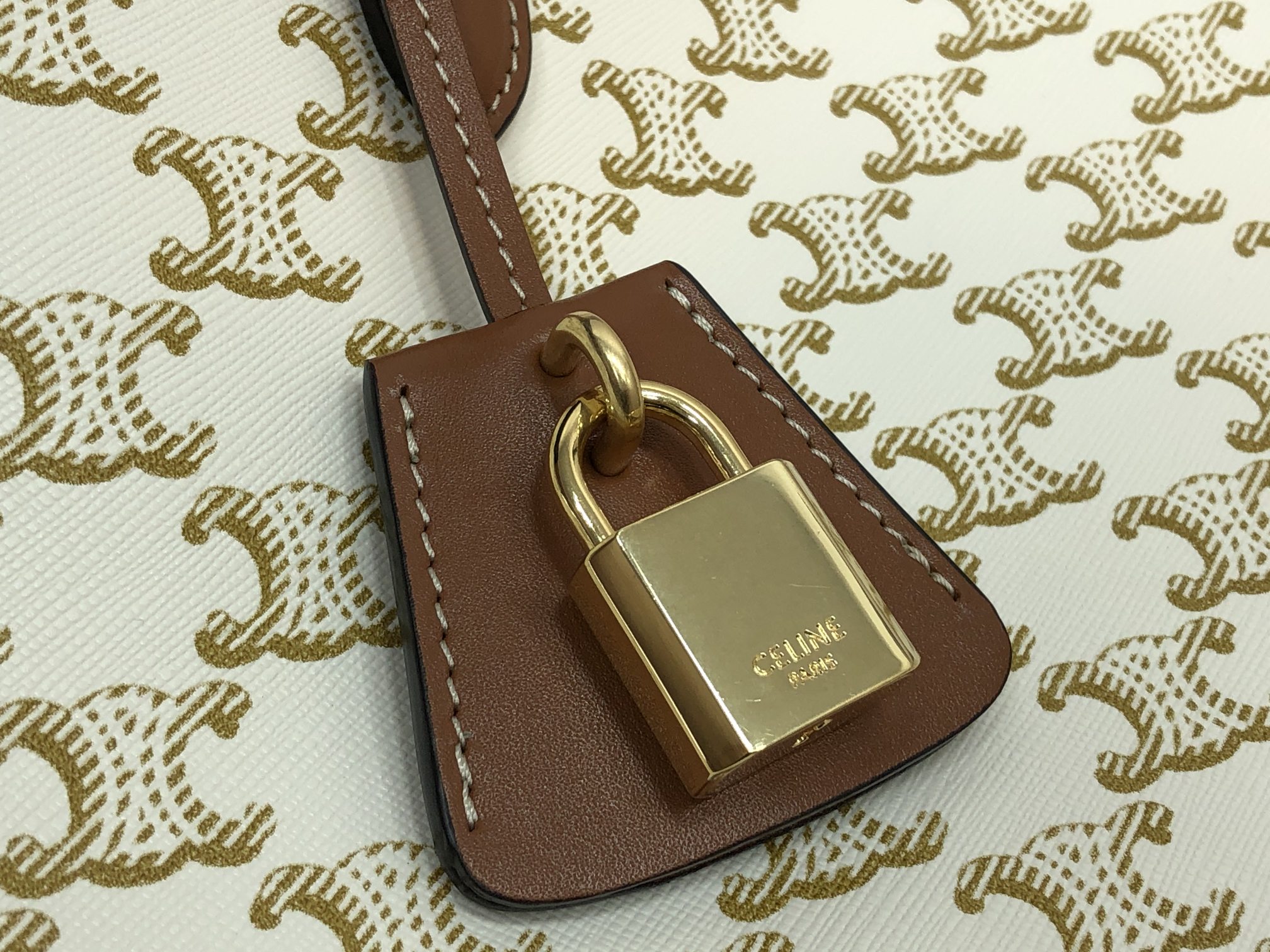 1:1 Replica Celine Mini Horizontal Cabas In Triomphe Canvas White For Women 14in/35cm 199742BZJ.01BC - Image 9