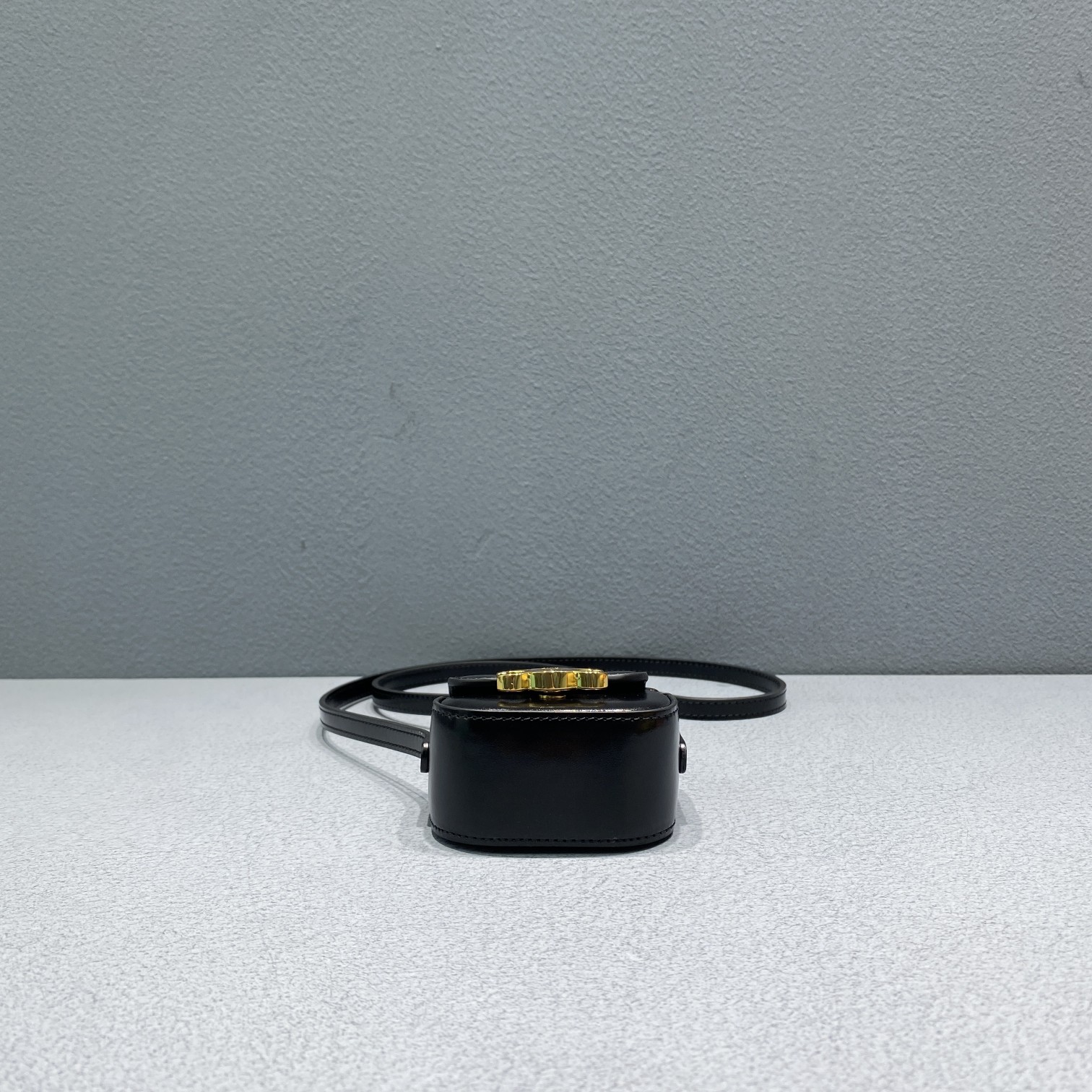 1:1 Replica Celine Mini Triomphe Black For Women 4in/11cm 10I513DPV.38NO - Image 4