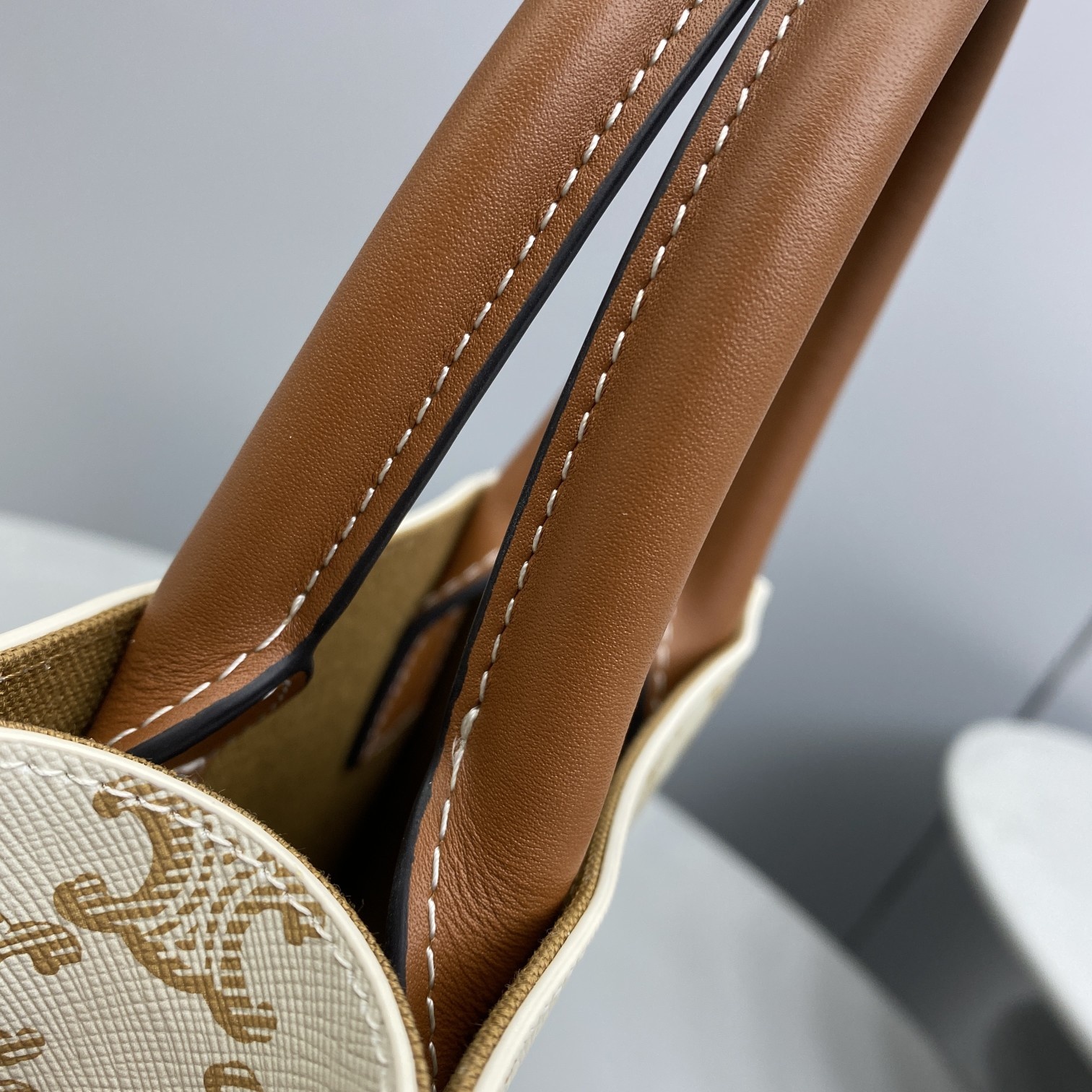 1:1 Replica Celine Mini Vertical Cabas In Triomphe Canvas White For Women 7.2in/18cm 194372BZK.01BC - Image 5