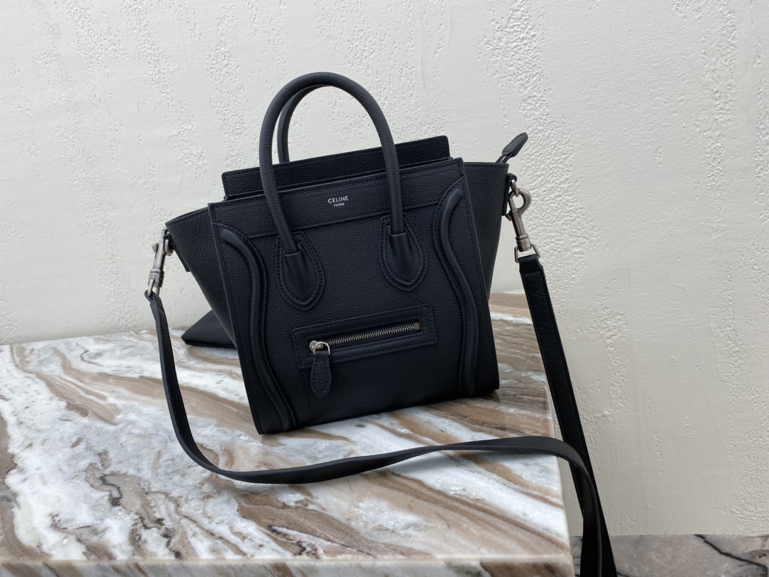 1:1 Replica Celine Nano Luggage Bag In Drummed Black For Women 8in/20cm 189243DRU.38NO