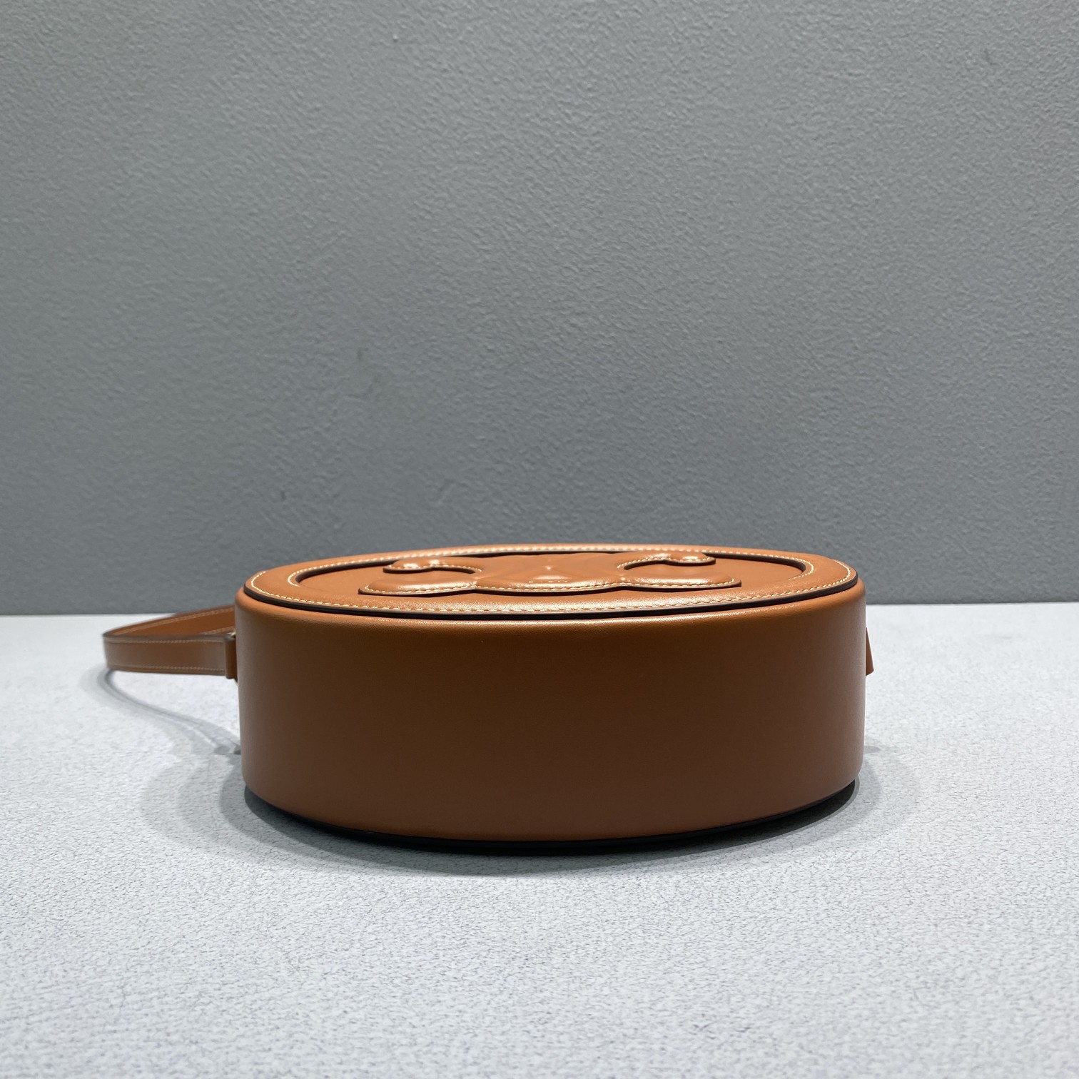 1:1 Replica Celine Oval Bag Cuir Triomphe Brown For Women 8in/20cm 198603DXC.04LU - Image 2