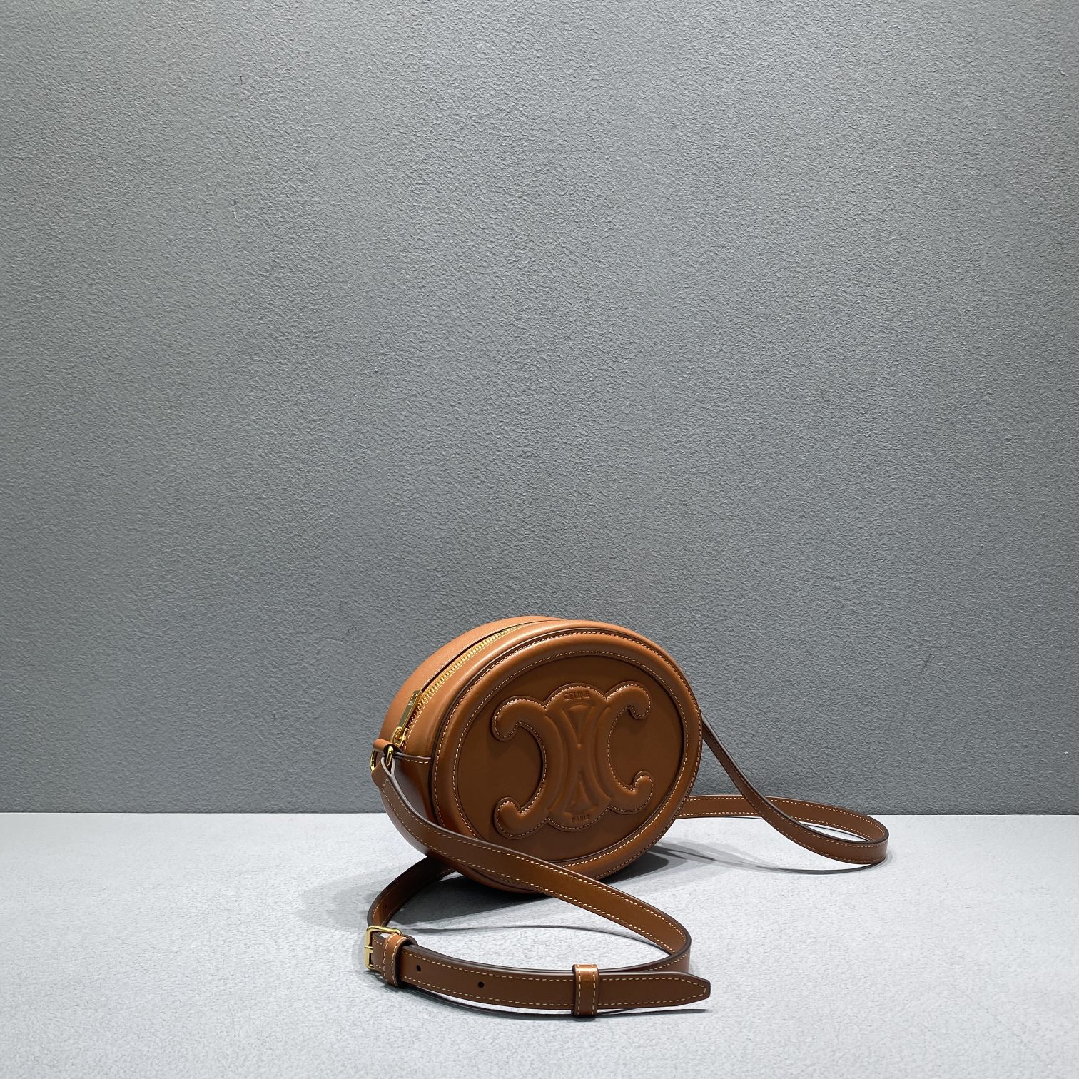 1:1 Replica Celine Oval Bag Cuir Triomphe Brown For Women 8in/20cm 198603DXC.04LU - Image 3