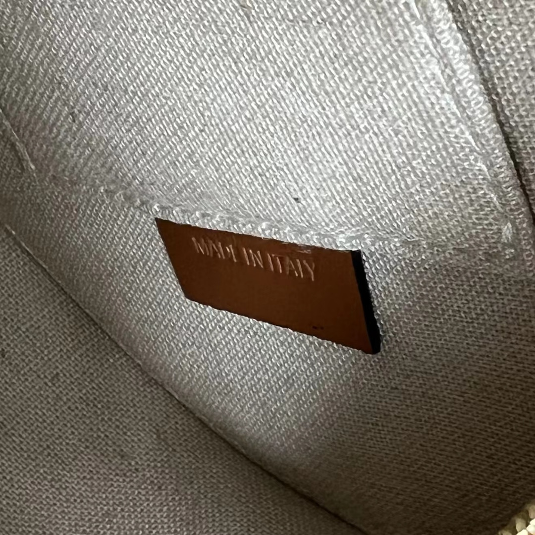 1:1 Replica Celine Oval Bag Cuir Triomphe In Textile Natural / Tan For Women 8in/20cm 198602DU8.02NT - Image 5