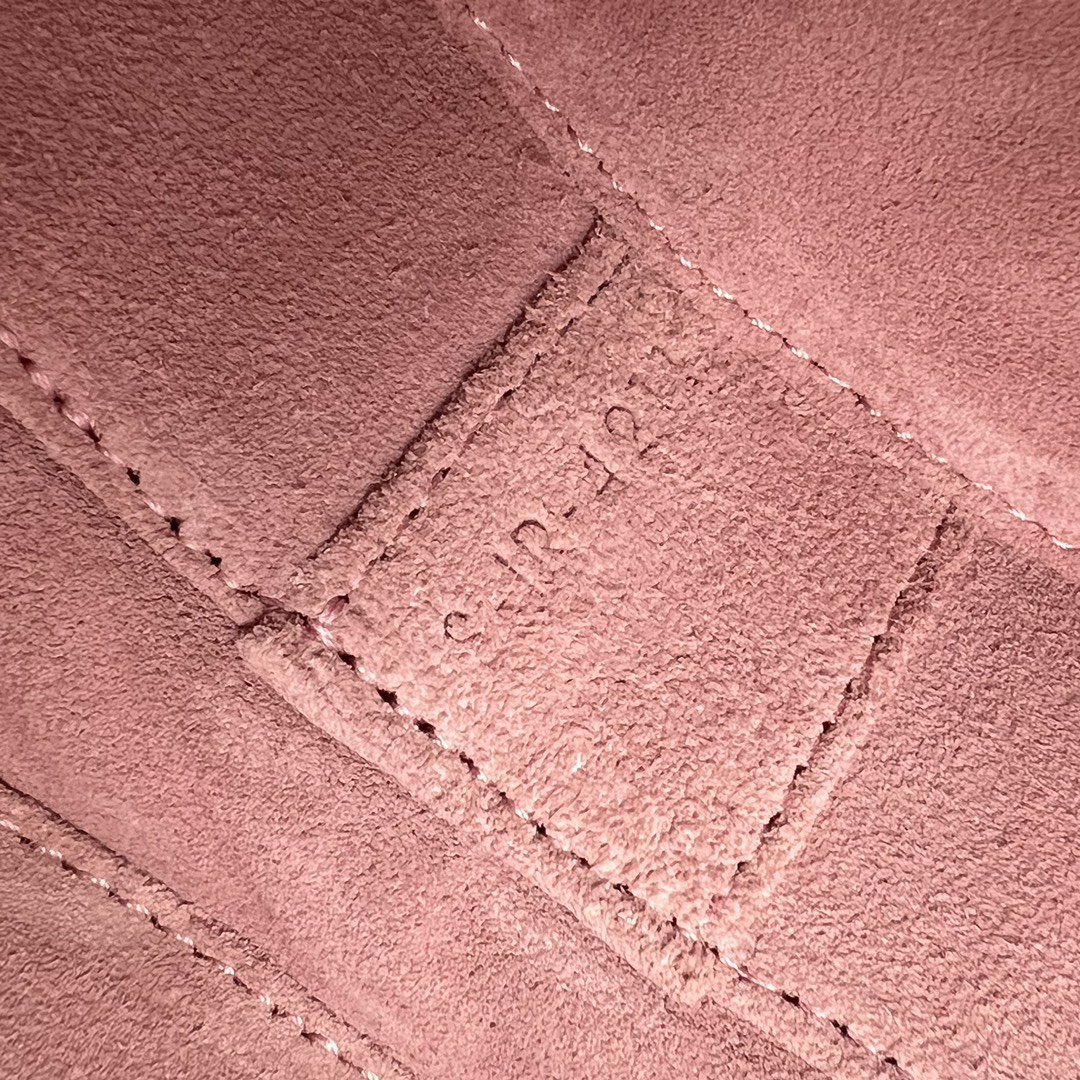 1:1 Replica Celine Oval Minaudiere Cuir Triomphe Pink For Women 6in/11.5cm - Image 5