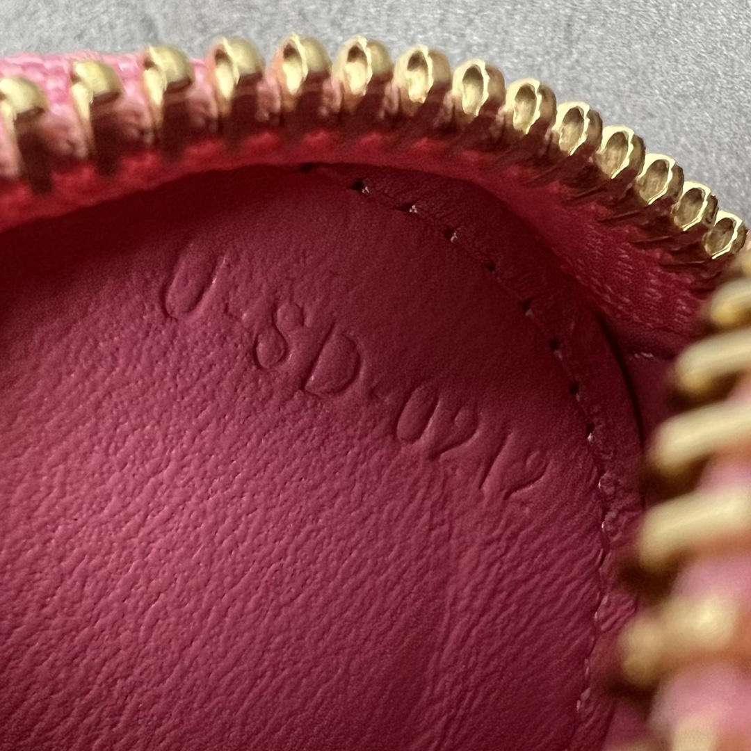 1:1 Replica Celine Pulse Cuir Triopee With Hooks - Soft Pink For Women 3in/8cm 10I863DPQ.25FO - Image 8