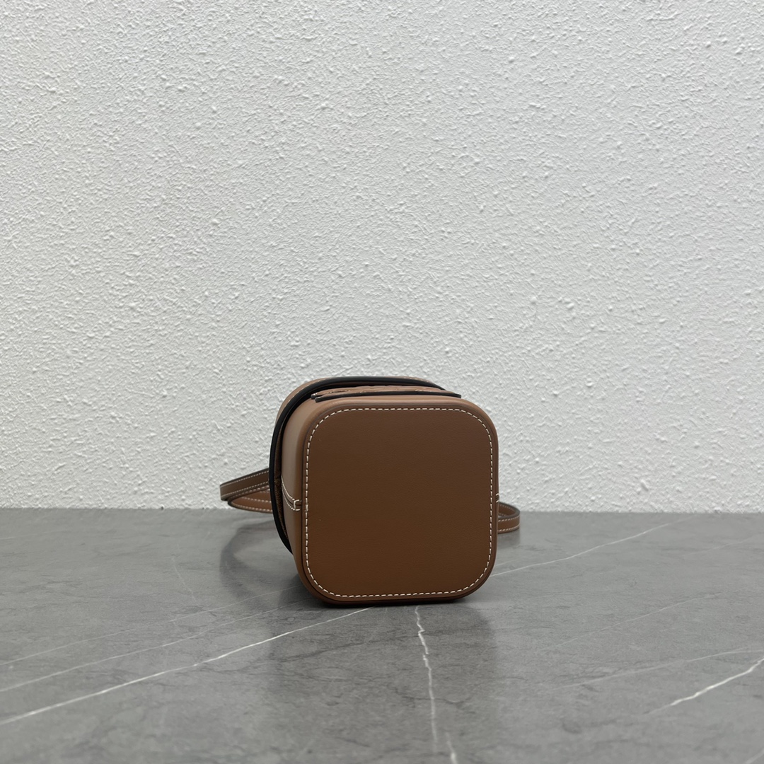 1:1 Replica Celine Small Box Cuir Triomphe Brown For Women 4in/11cm 199263DU3.04LU - Image 6