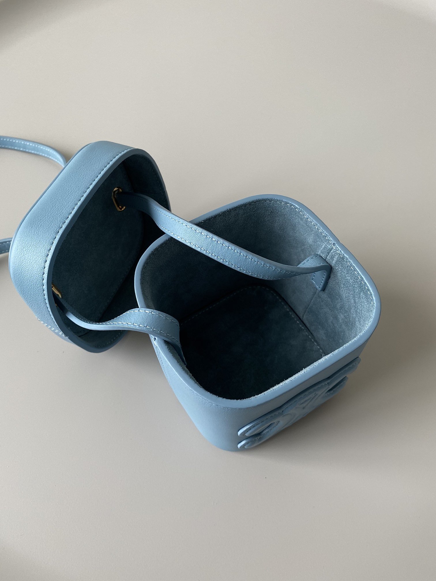 1:1 Replica Celine Small Box Cuir Triomphe Denim For Women 4in/11cm 199263DU3.07DD - Image 3