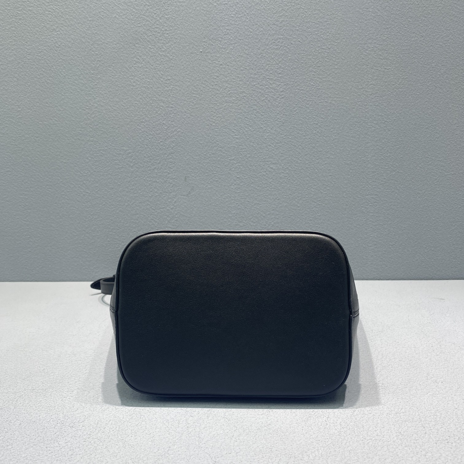 1:1 Replica Celine Small Bucket Cuir Triomphe Black For Women 9in/22cm 198243DU3.38NO - Image 7