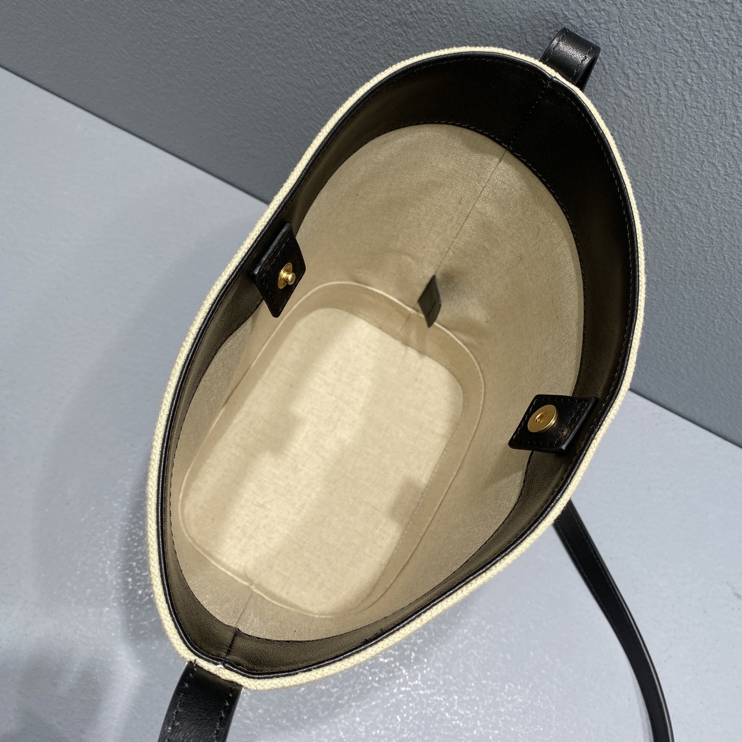 1:1 Replica Celine Small Bucket Cuir Triomphe In Textile Beige/Black For Women 9in/22cm - Image 7