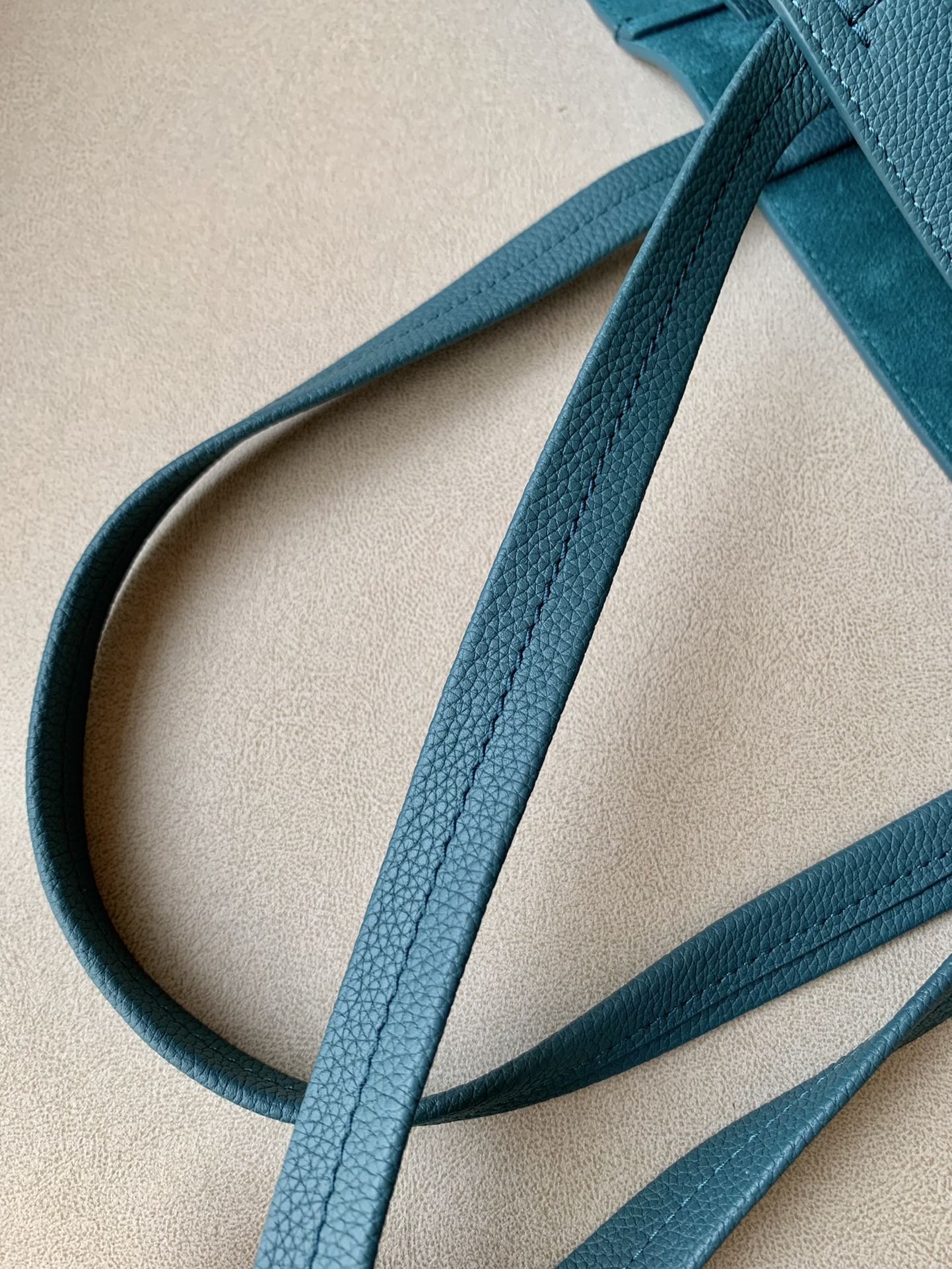 1:1 Replica Celine Small Cabas Phantom In Soft Grained Green For Women 12in/31cm - Image 3