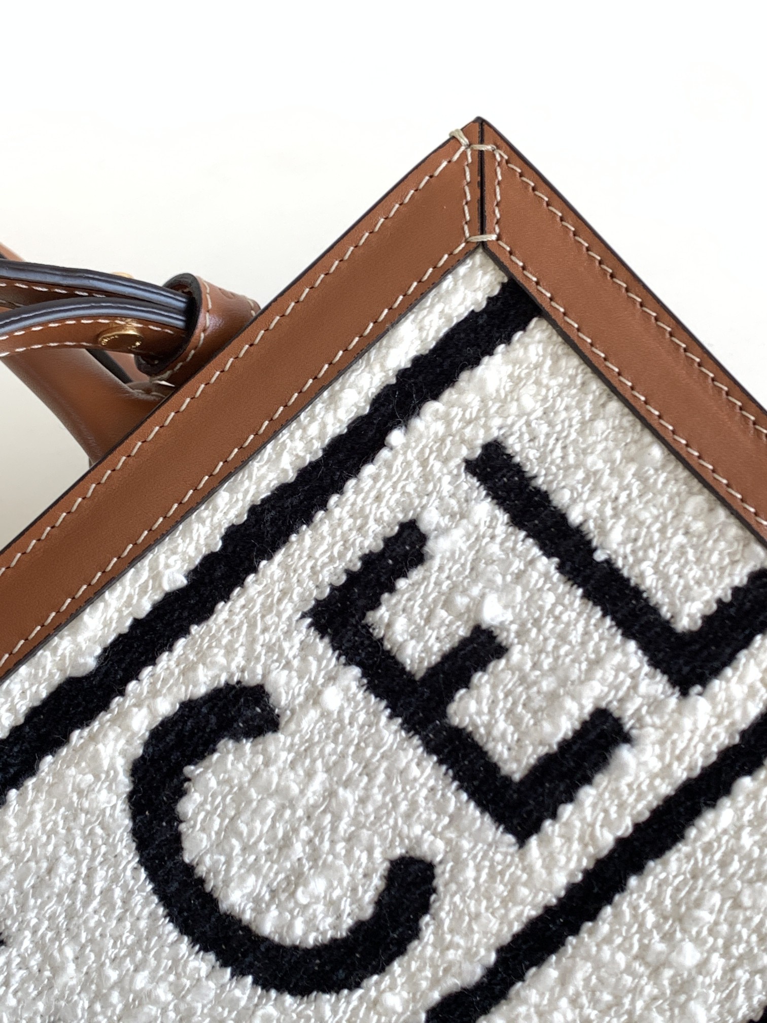 1:1 Replica Celine Small Vertical Cabas Celine In Textile With Celine All-Over White / Black For Women 13in/32cm 192082EFY.01WB - Image 8