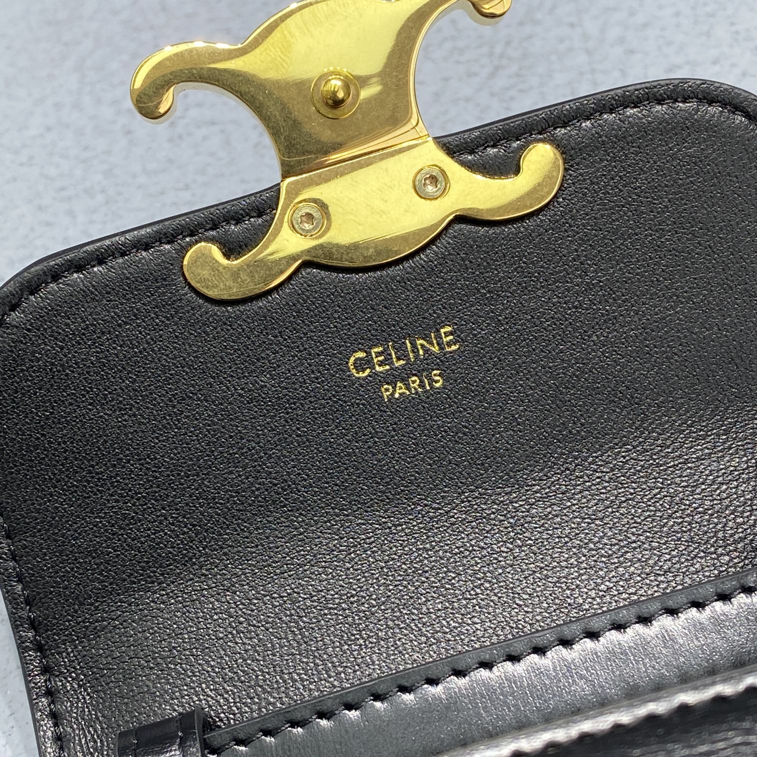 1:1 Replica Celine Teen Triomphe Bag Black For Women 4in/11cm 188423BF4.38NO - Image 5