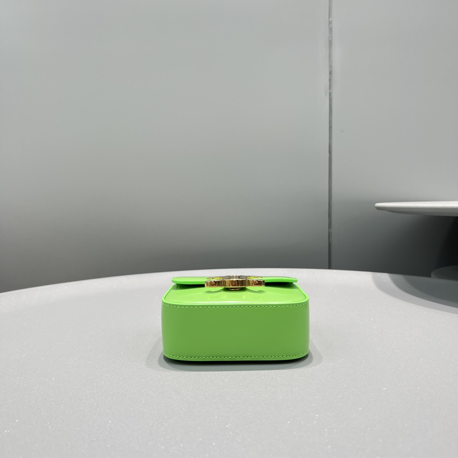 1:1 Replica Celine Teen Triomphe Bag Green For Women 7in/19cm - Image 6