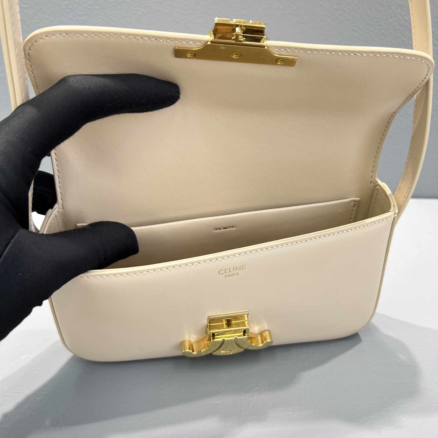 1:1 Replica Celine Triomphe Shoulder Bag Beige For Women 8in/20.5cm - Image 5