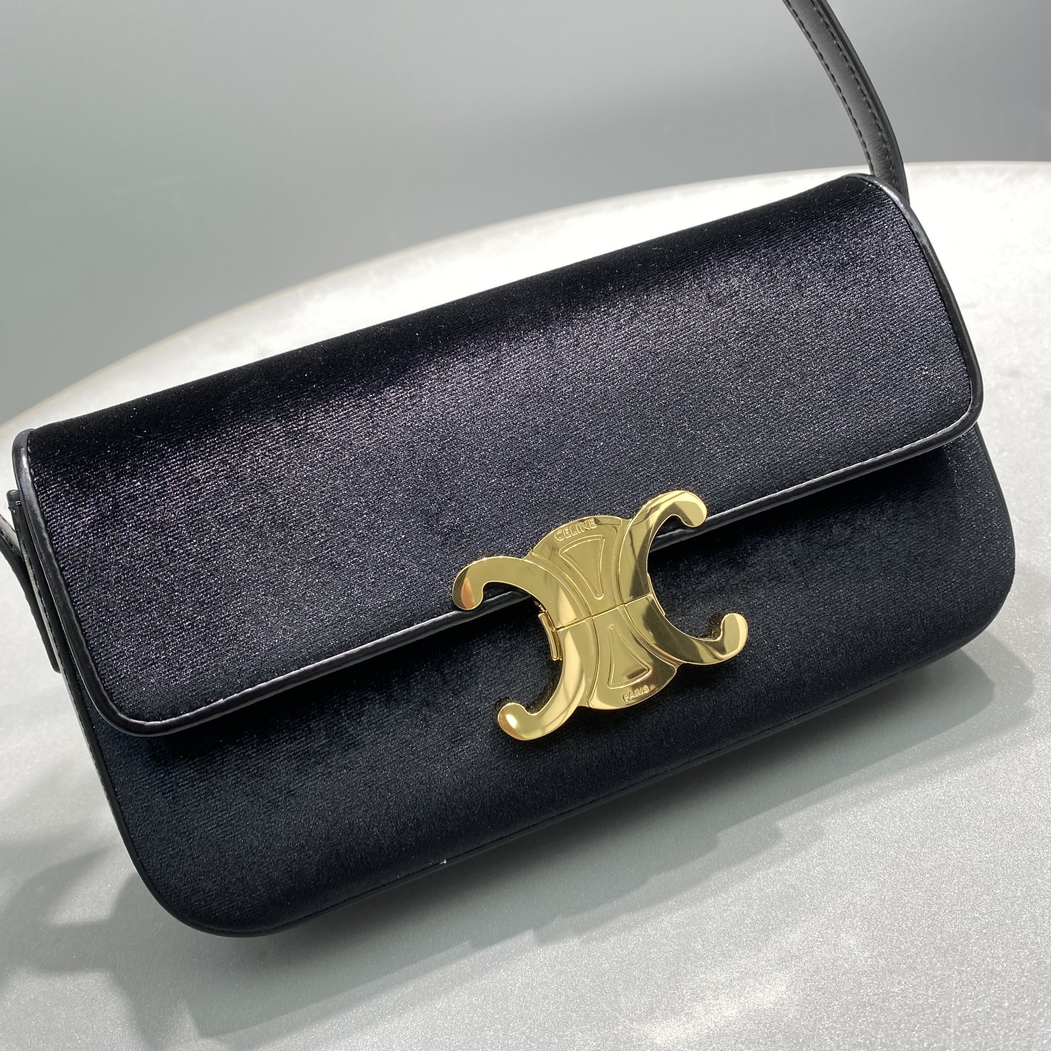 1:1 Replica Celine Triomphe Shoulder Bag Black For Women 8in/20cm - Image 8