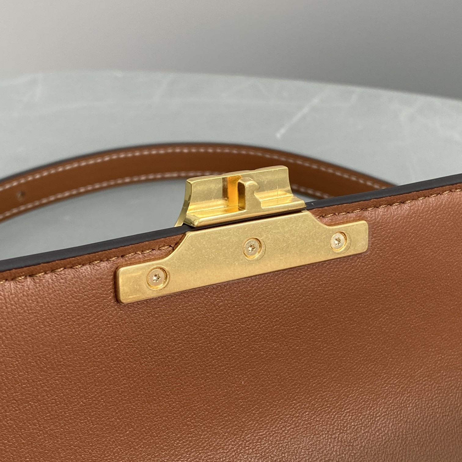 1:1 Replica Celine Triomphe Shoulder Bag Brown For Women 8in/20cm 194143BFN.04LU - Image 2