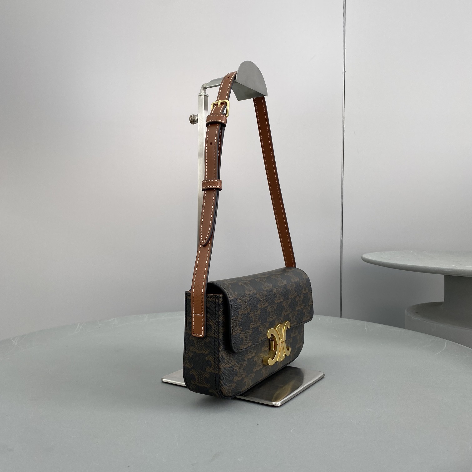 1:1 Replica Celine Triomphe Shoulder Bag In Triomphe Canvas Tan For Women 8in/20cm 194142CUZ.04LU - Image 4