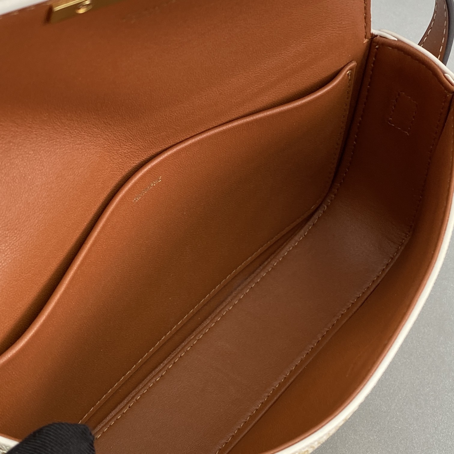 1:1 Replica Celine Triomphe Shoulder Bag In Triomphe Canvas White For Women 8in/20cm 194142CUZ.01BC - Image 8