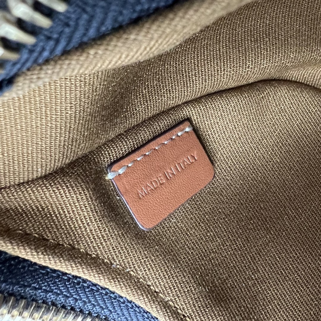 1:1 Replica Celine Triope Heart Embroidered Mini Abba - Triope Canvas Brown For Women 6.4in/16cm 10I602EB1.04LU - Image 7