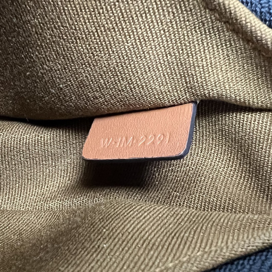 1:1 Replica Celine Triope Heart Embroidered Mini Abba - Triope Canvas Brown For Women 6.4in/16cm 10I602EB1.04LU - Image 3