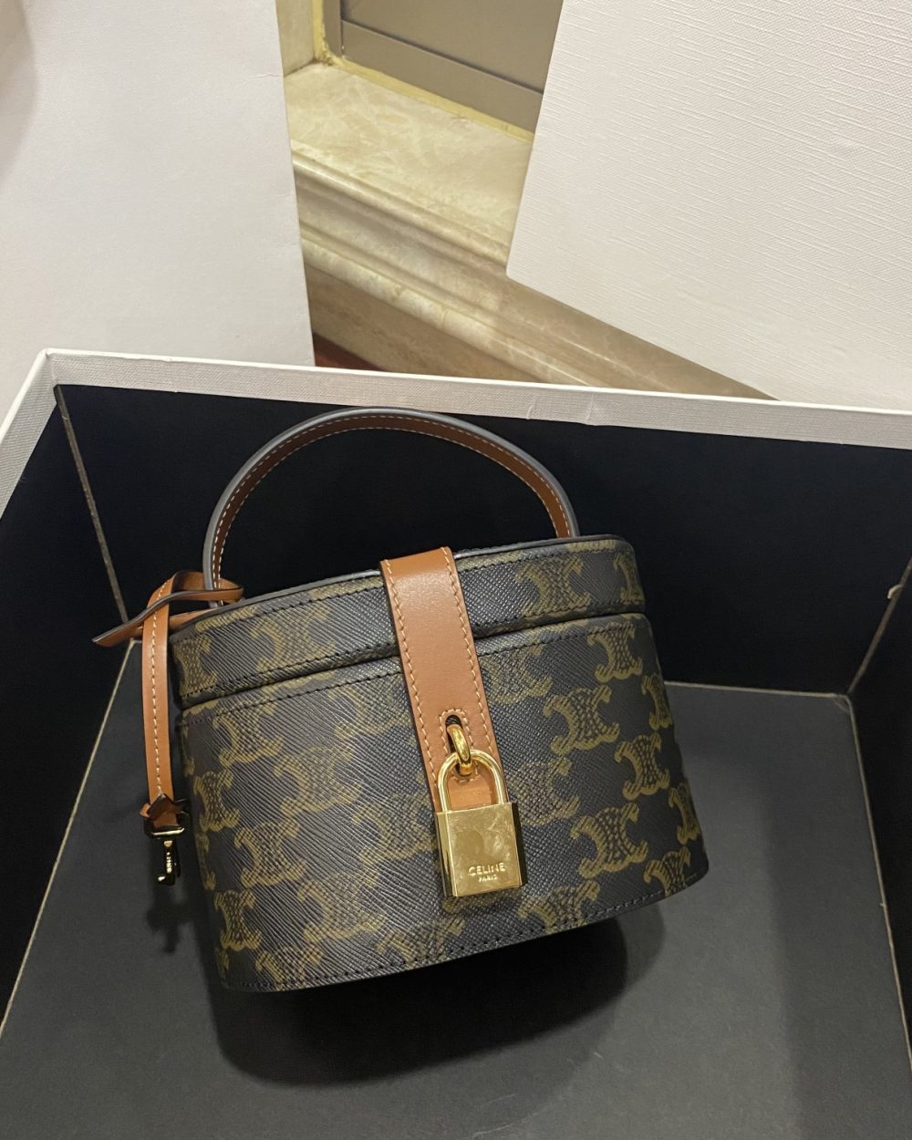1:1 Replica Celine Vanity Case In Triomphe Canvas Tan For Women 6in/15cm 4M0932DP4.04LU