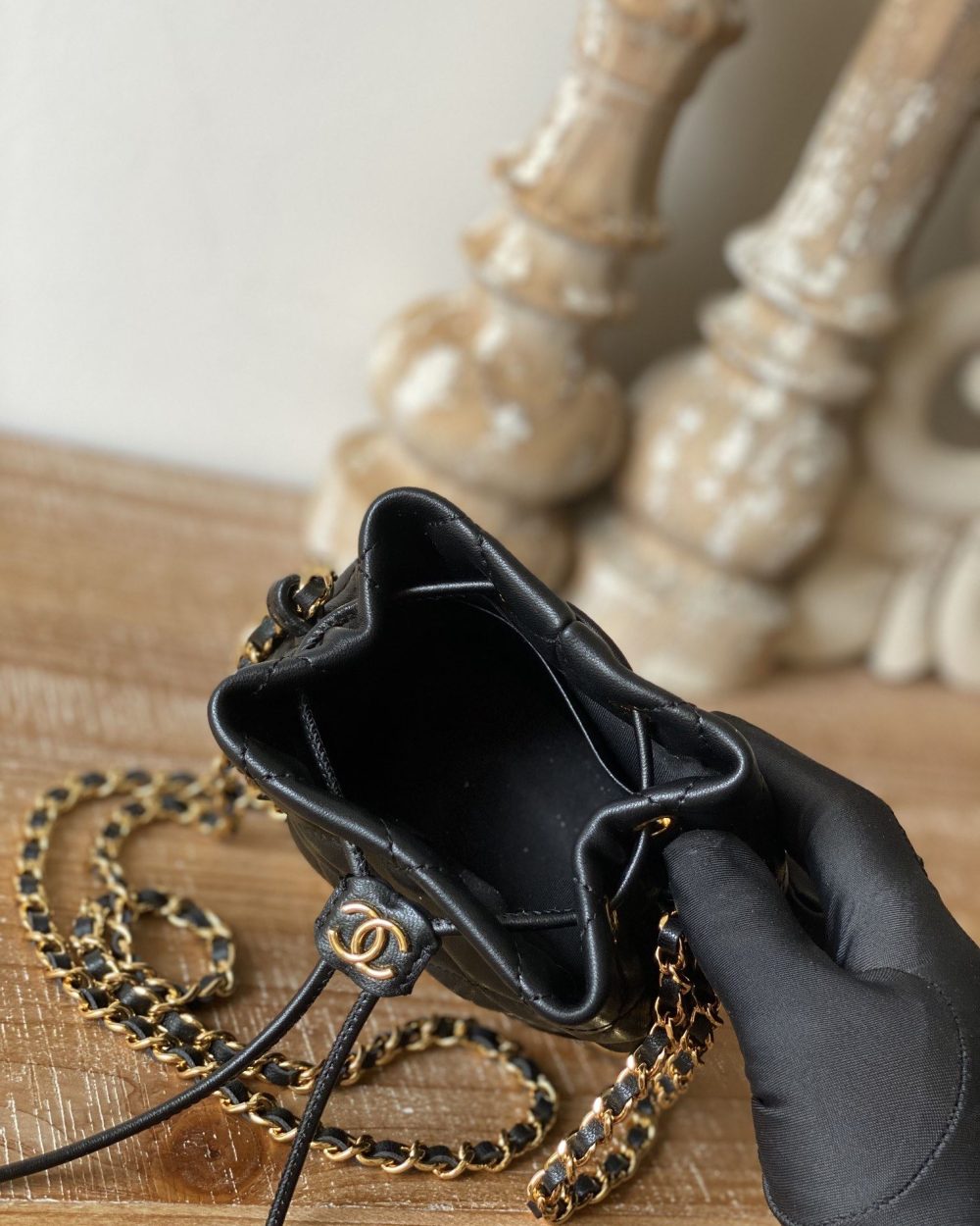 [REP 1:1] Chain Bucket Black/White For Women 5.5 in / 14 cm