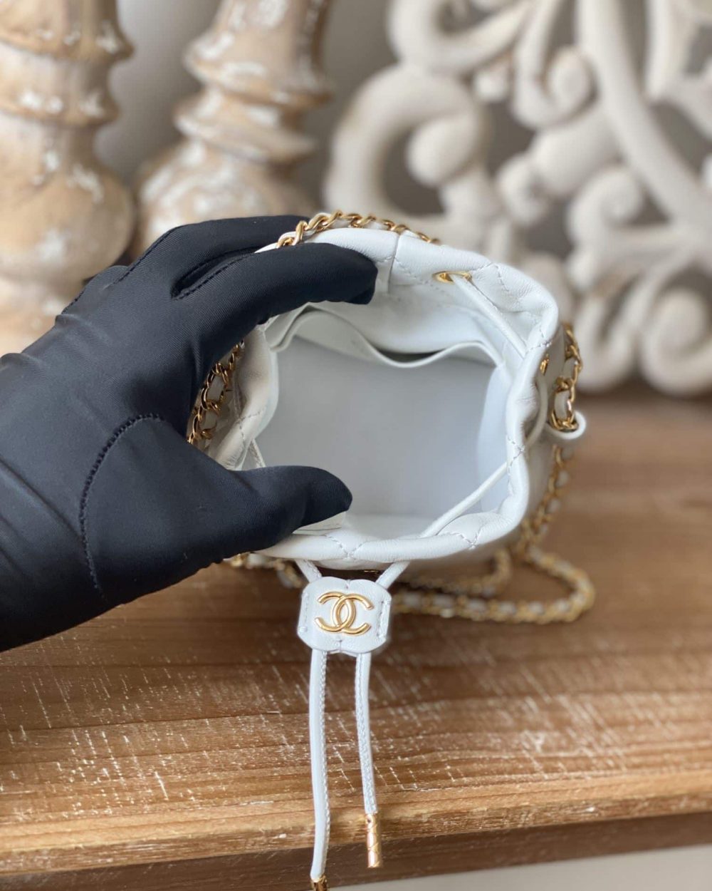 [REP 1:1] Chain Bucket Black/White For Women 5.5 in / 14 cm