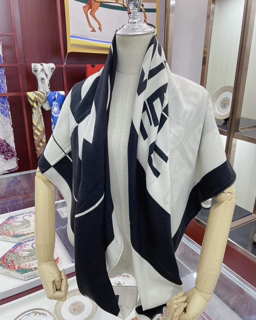 Chanel 31 Rue Cambon Pattern in Black and White Square Scarf 140cm/55in 