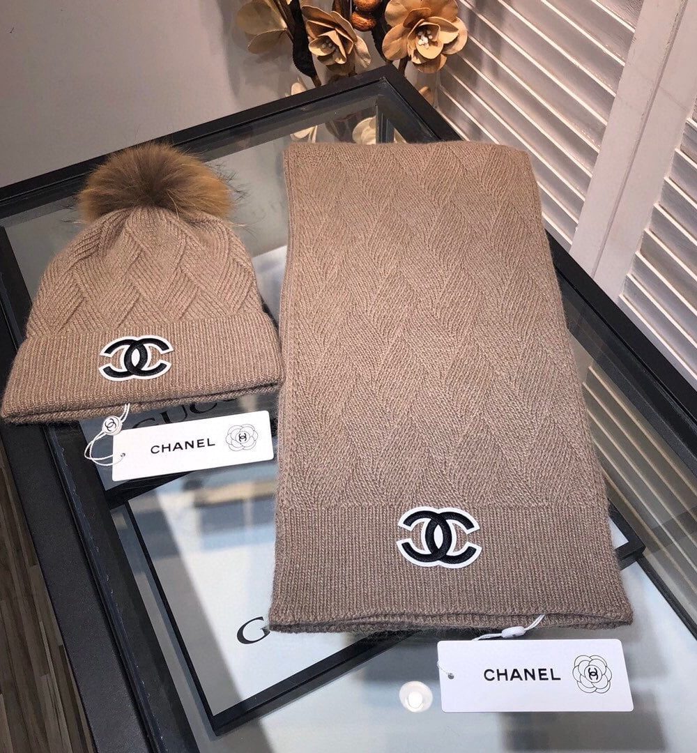 Chanel Beanie & Scarf Set In Brown 