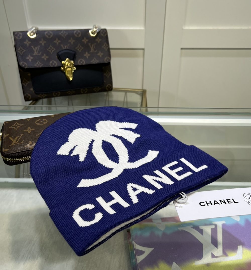 Chanel Beanie In Blue