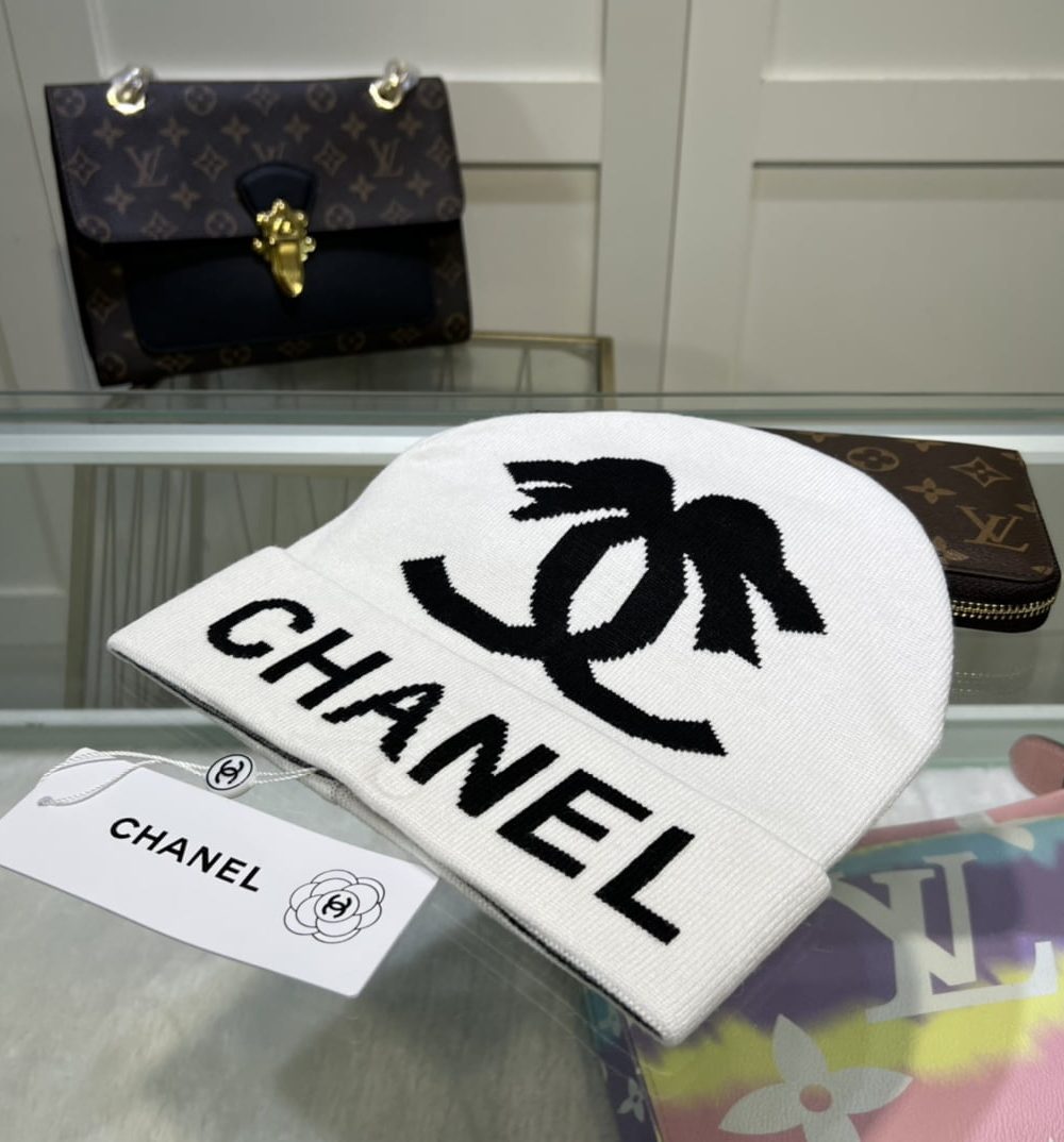 Chanel Beanie In White