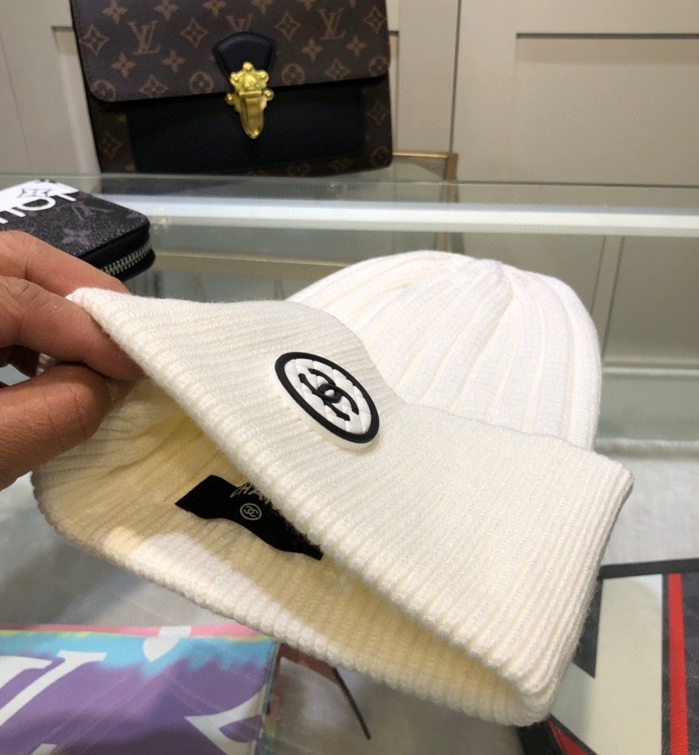 Chanel Beanie In White