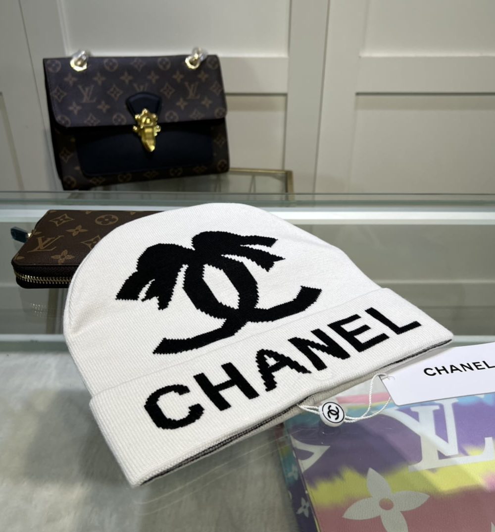 Chanel Beanie In White